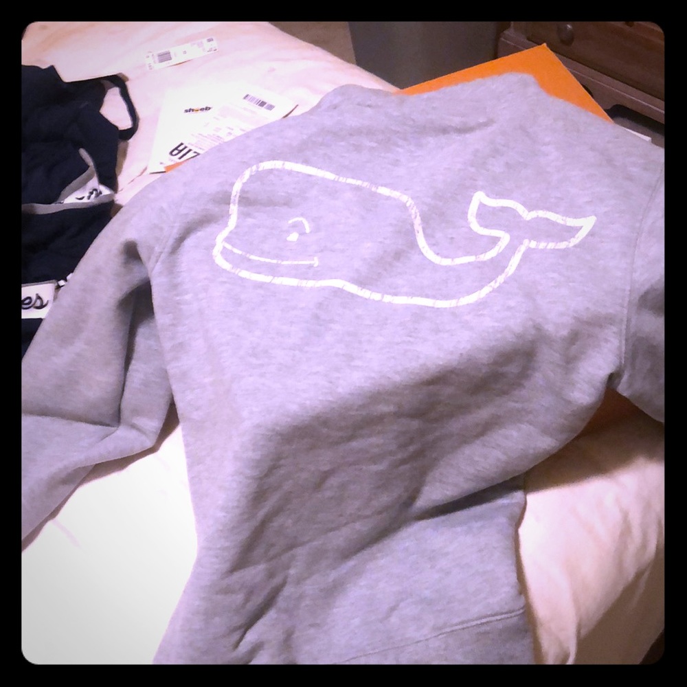 Vineyard vines pullover